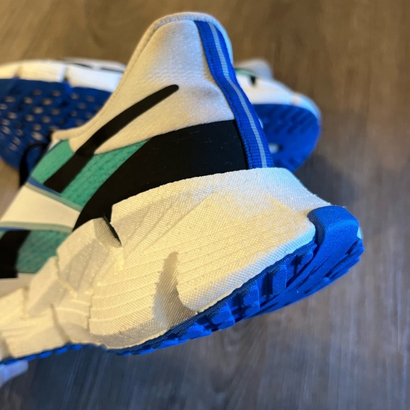 Reebok Men’s FloatZig 1 Shoes Sz(11) White/Black/Mint 100206594 no box pre own - Picture 9 of 10